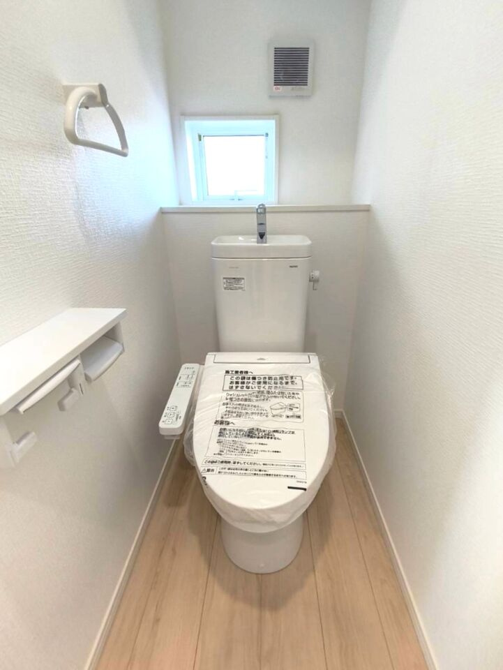 クレイドルガーデン　南区富合町大町第5　1号棟のトイレ