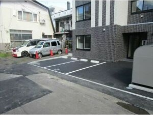 【駐車場】ラメゾン麻生