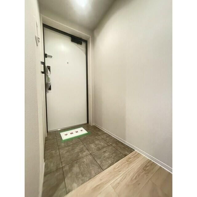 デュオメゾン池袋オヴェストの玄関