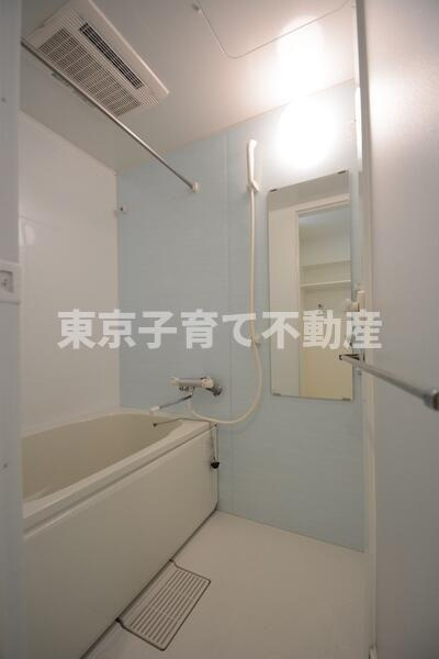 センテニアル王子神谷の浴室