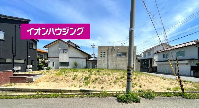 金沢市粟崎町４丁目　売土地　約７１坪　