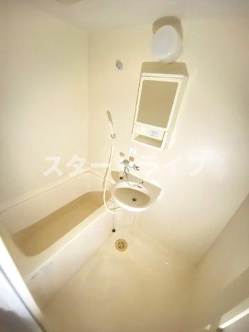 大阪市淀川区西中島６丁目の賃貸マンションの浴室