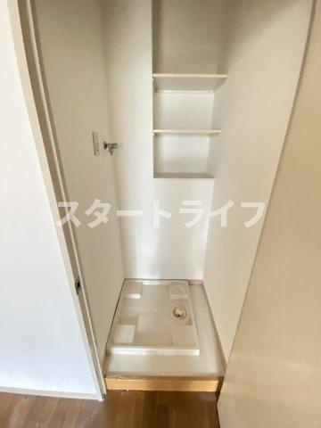 大阪市淀川区西中島６丁目の賃貸マンションの洗面所