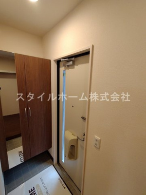 【玄関】 | 昴イースト　参 | イメージ写真です。