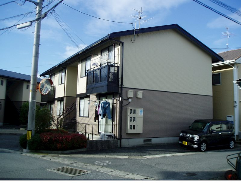 サンパティークBの外観