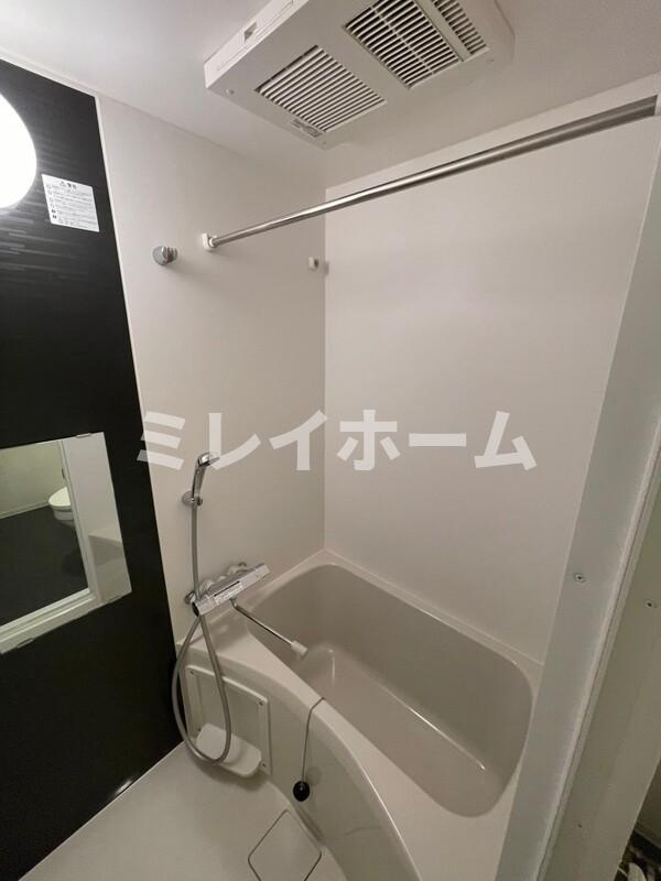 トリアス５３１の浴室