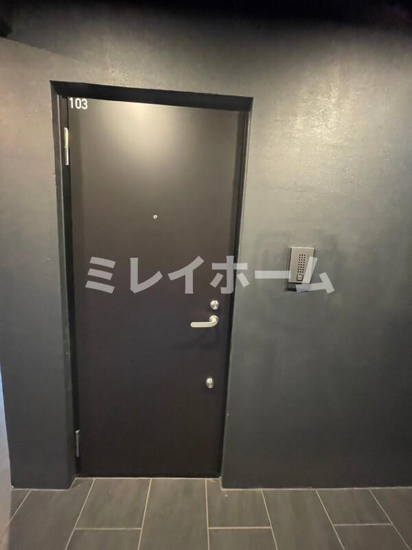 トリアス５３１の玄関