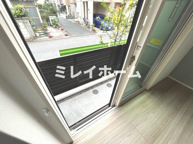 クレスト蒲田のバルコニー