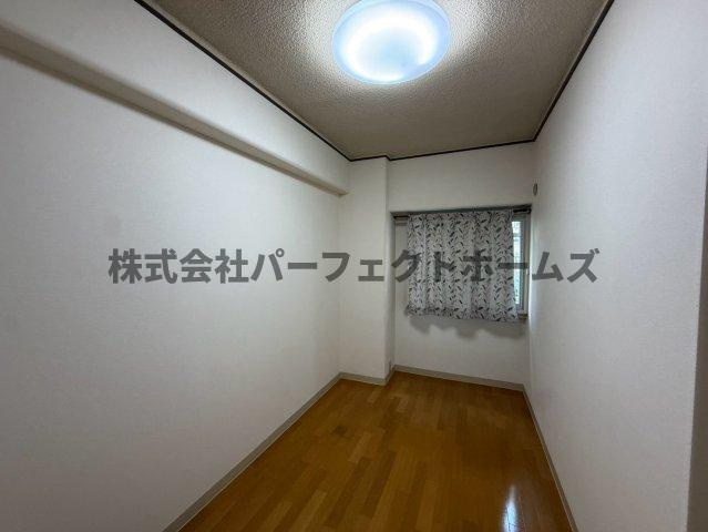 寝屋川東ファミリータウン東二番館の洋室|洋室です
