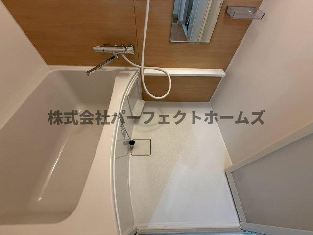 寝屋川東ファミリータウン東二番館の浴室|お風呂で日々の疲れを落としましょう