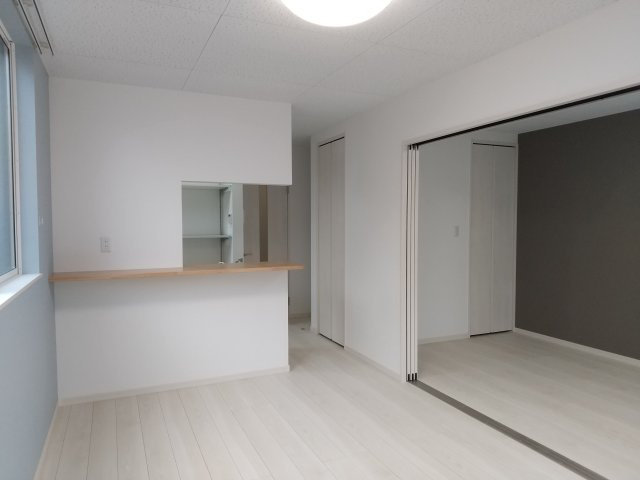プレステージの居間・リビング