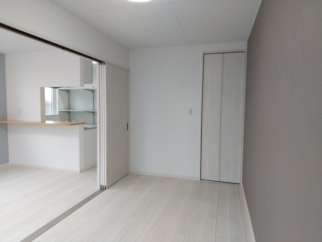 プレステージの洋室