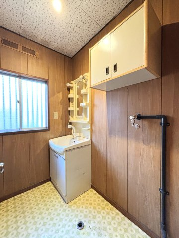 厚木市妻田西３丁目　土地のその他|洗面室