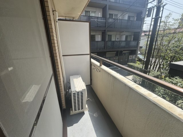 レジェンド調布のバルコニー