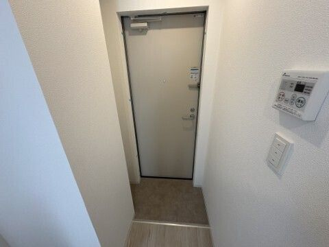 ジーメゾン与野本町西の玄関