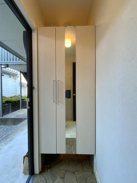 ＡＭ　Ⅰの玄関