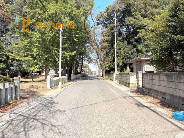 古河市宮前町第10　新築戸建て　1号棟の前面道路含む現地写真|周辺環境も併せて案内致します♪
閑静な住宅地で笑顔あふれる新生活！
ぜひ現地へお越しください♪