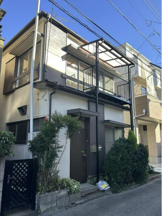 関沢２丁目貸家の外観
