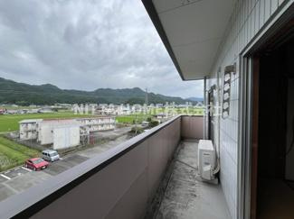 丹波市柏原町挙田の賃貸マンションのバルコニー|南向きで日当たり良好◎