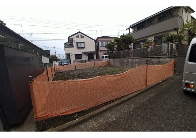大泉町4丁目新築戸建の前面道路含む現地写真