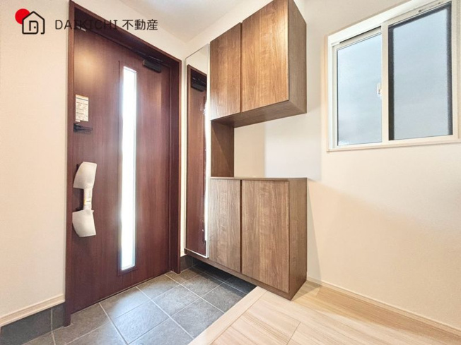 【玄関】 | 川越市霞ケ関東5丁目　新築戸建　全2棟　2号棟