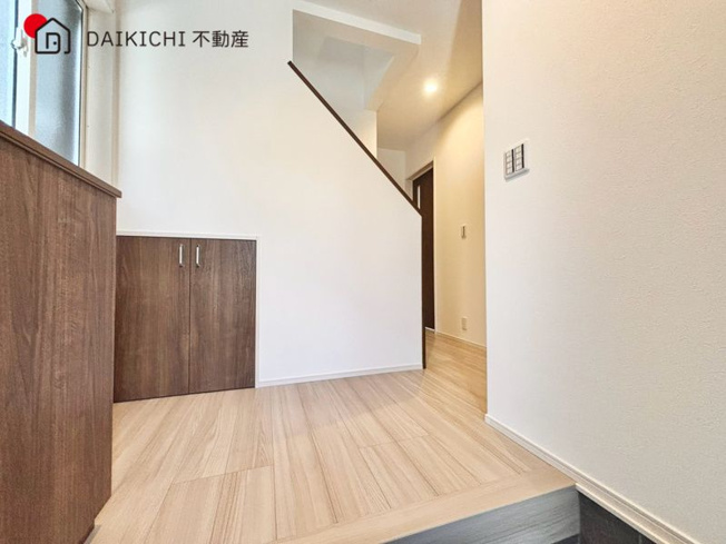 【玄関】 | 川越市霞ケ関東5丁目　新築戸建　全2棟　2号棟