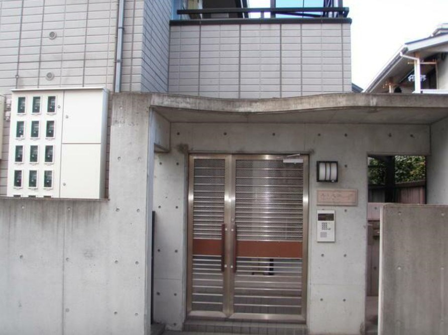 セントラーザのエントランス
