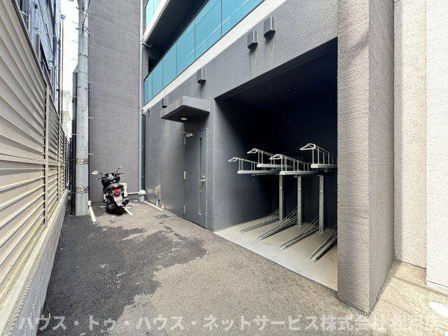 S-RESIDENCE松戸beneの駐車場