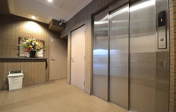 K.Sグランディールワタナベのロビー