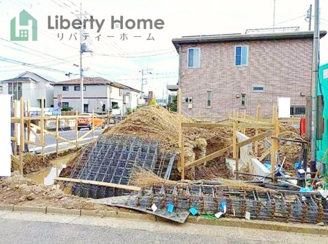 取手市新町第14　新築戸建　1号棟の前面道路含む現地写真