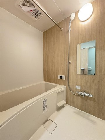 GROOM泗水Bの浴室