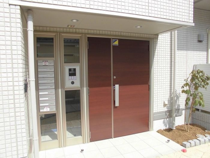 D-room 天神のエントランス