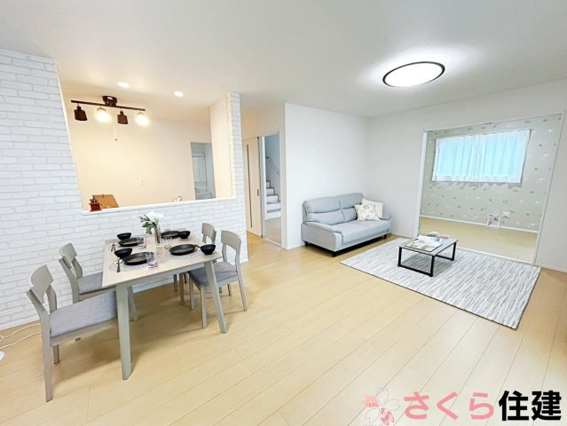 宇都宮市竹林町163番　A号棟の居間・リビング