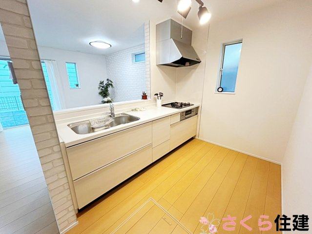 宇都宮市竹林町163番　A号棟のキッチン