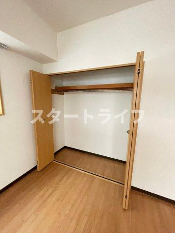 大阪市東淀川区東中島１丁目の賃貸マンションの収納