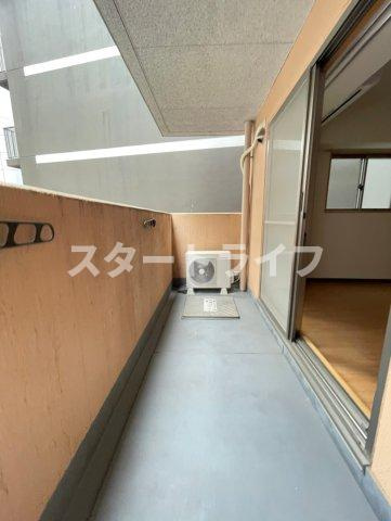 大阪市東淀川区東中島１丁目の賃貸マンションのバルコニー