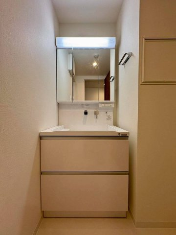 フォレスタ櫻の独立洗面台