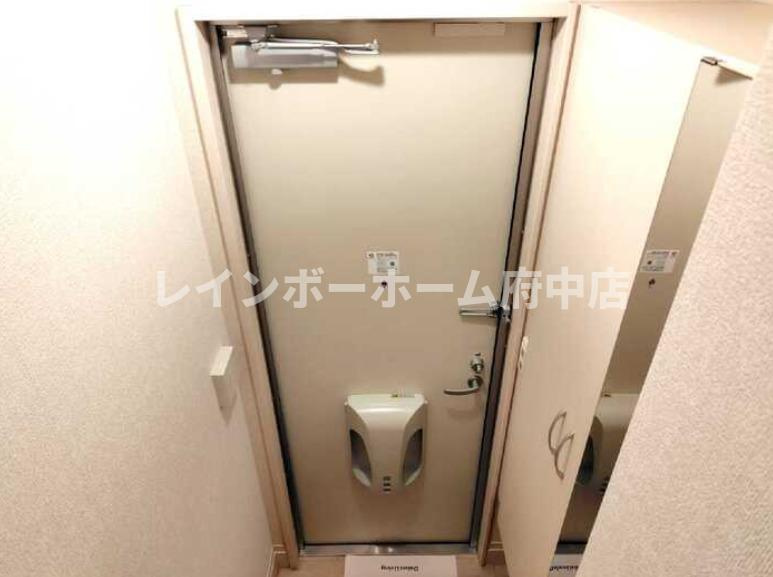 エクセル平山壱・弐番館の玄関