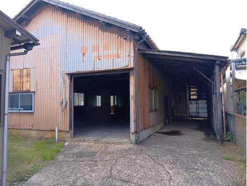 東区浜谷町（古倉庫付）の外観