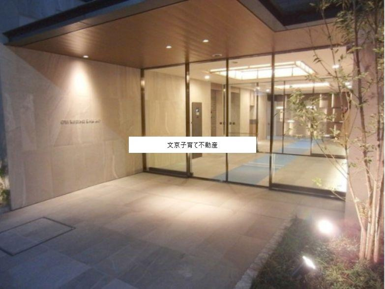 オーパスレジデンス銀座イーストのエントランス