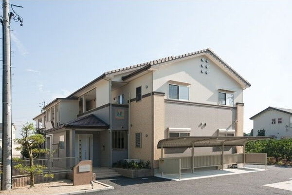 サン ミツヤの外観