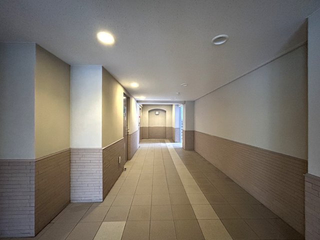 小学校や保育園が近く、住環境重視の方におすすめ☆ペットと暮らす新生活をここ永田台で！！な『リフォーム／横浜永田台パークホームズ』のその他共用部分