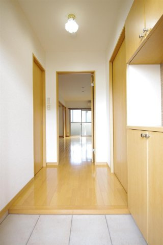 グレイスフル光の森の玄関