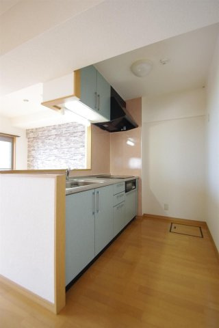 グレイスフル光の森のキッチン