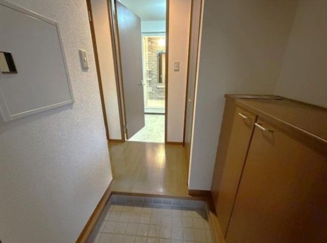 クレール本天沼の玄関