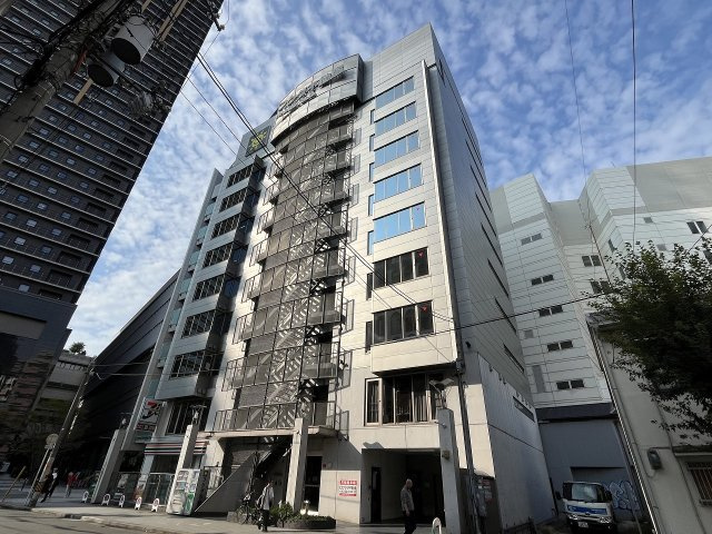 大阪市浪速区元町１丁目の店舗事務所