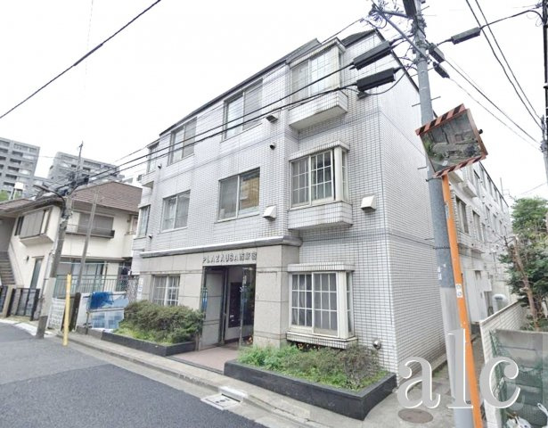 新宿区北新宿２丁目の賃貸マンションの外観|外観も気になるポイント