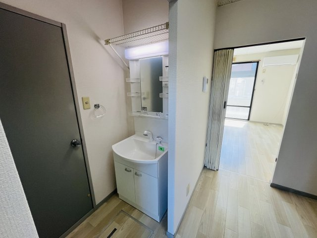 セントラル総社　A棟の独立洗面台