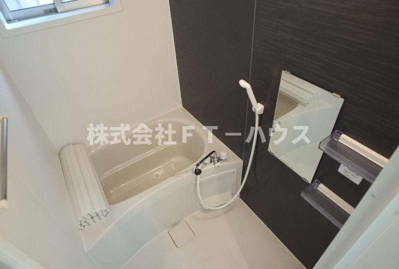 R-FIVEの浴室