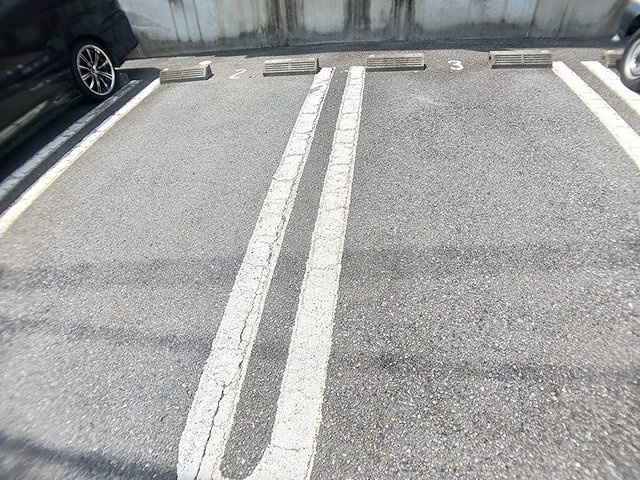 ボニート・リーオⅠの駐車場
